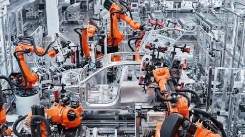 從工廠、產業(yè)鏈、產品看先進制造--2024年開年經濟一線觀察之五 噴槍